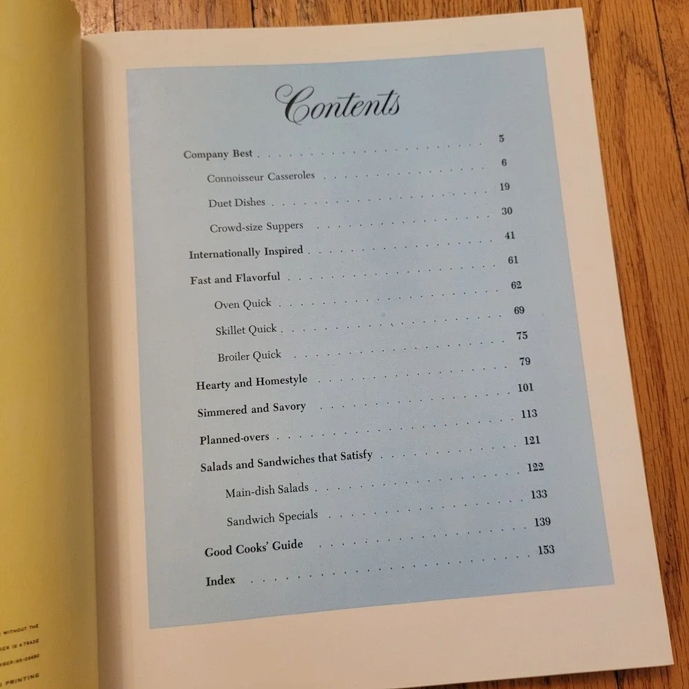 Betty Crocker Dinner in a Dish‎ Cookbook First Edition 1965 Vintage Recipes
